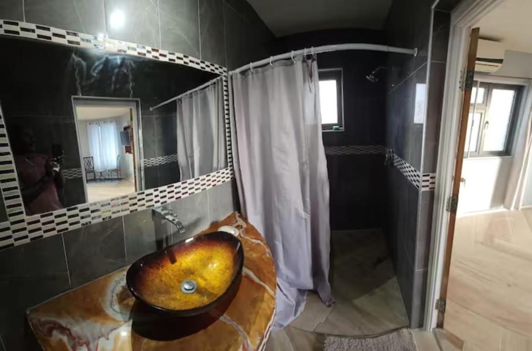 קרייסט צ'רץ' Shkyblue Suites מראה חיצוני תמונה