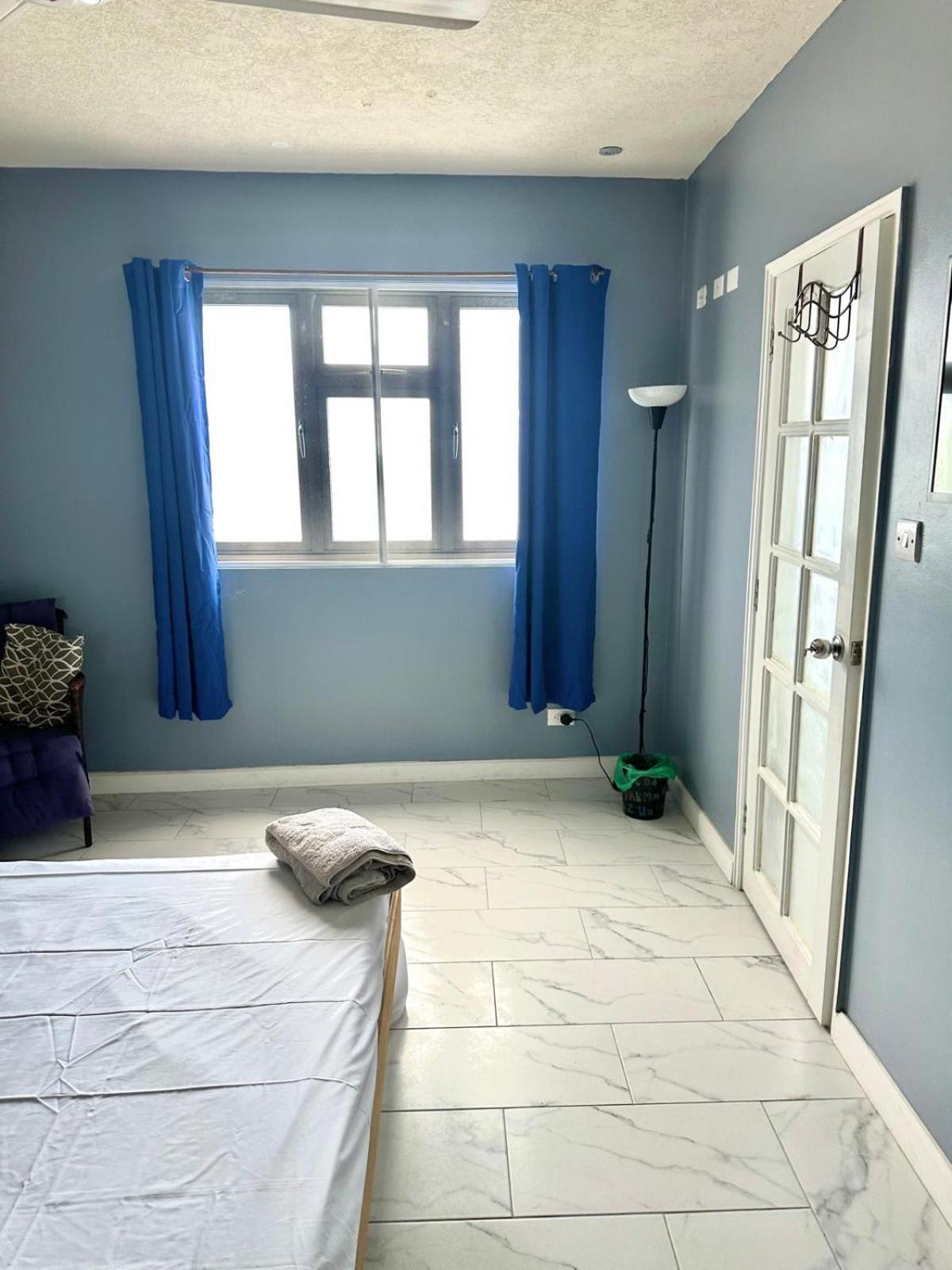 קרייסט צ'רץ' Shkyblue Suites מראה חיצוני תמונה
