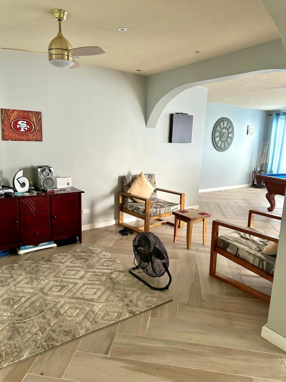 קרייסט צ'רץ' Shkyblue Suites מראה חיצוני תמונה
