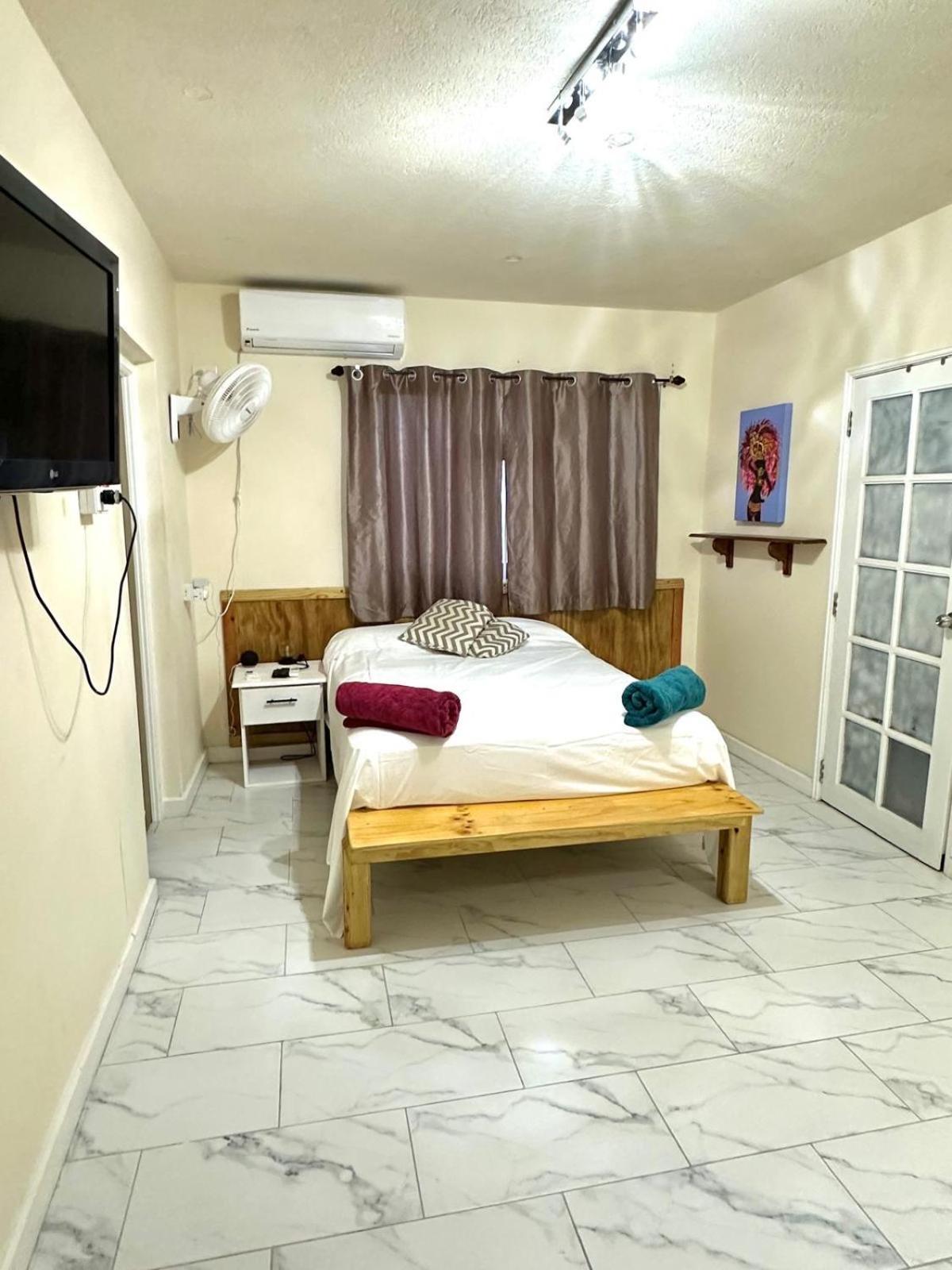 קרייסט צ'רץ' Shkyblue Suites מראה חיצוני תמונה